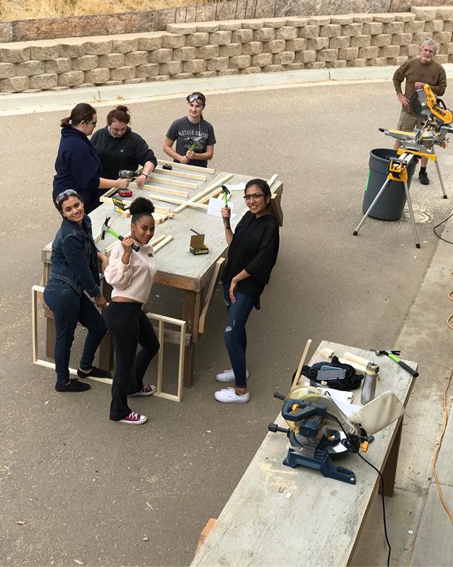 Girls construction class building a wall 🔨 #abraxasgarden