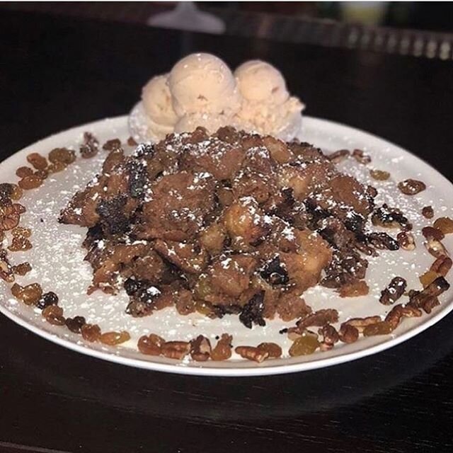 Millie's Bread Pudding and Dulce de Leche Ice Cream🍞🍨 #breadpudding #dessert #datenight #dessertlover #milliesoldworld
.
.
.
#pizza #meatballs #morristown #morriscounty #newjersey #njrestaurant #foodlover #woodfired #coalfired #salad #foodie #yum #