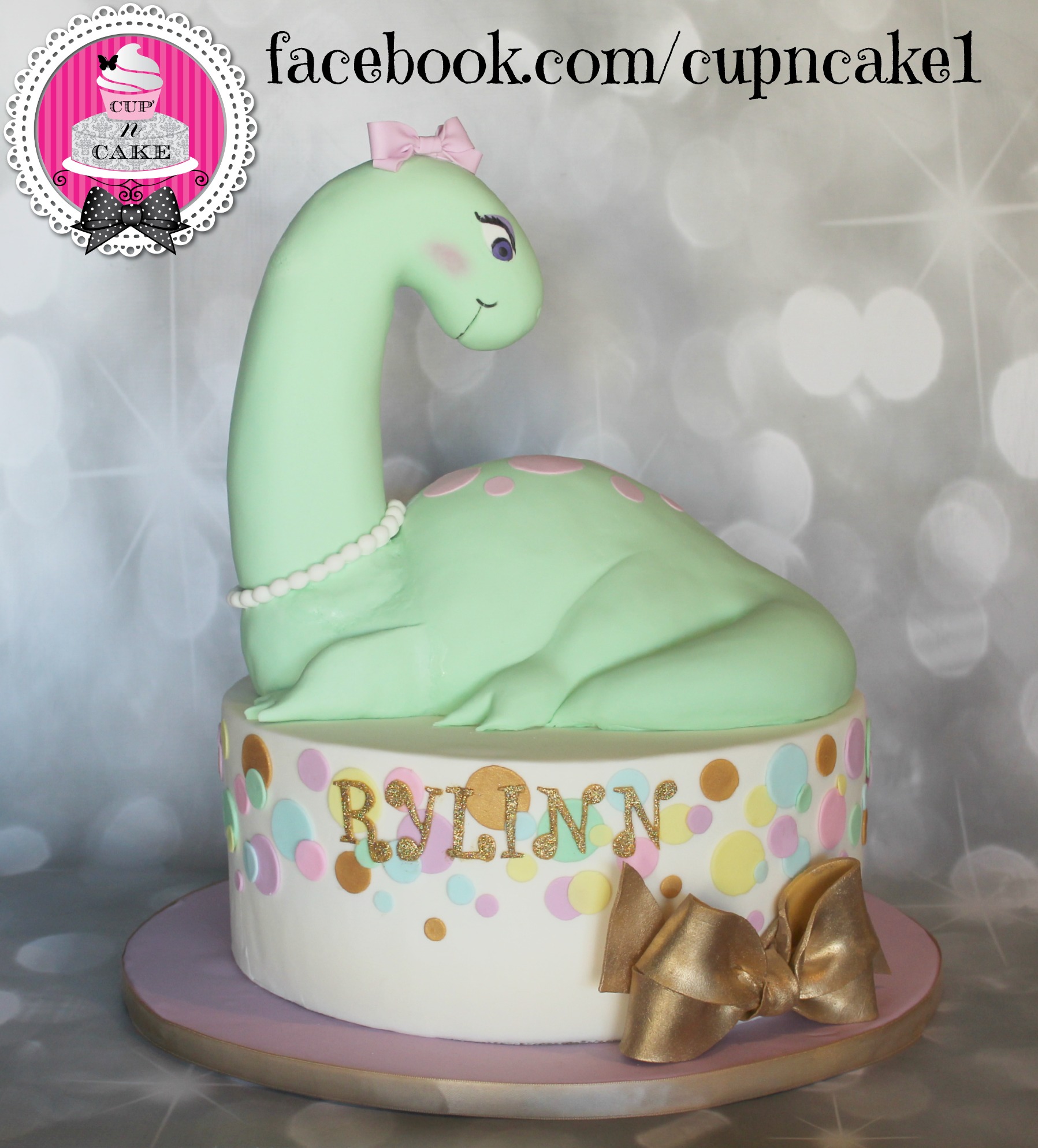 Girly dinosaur cake.jpg