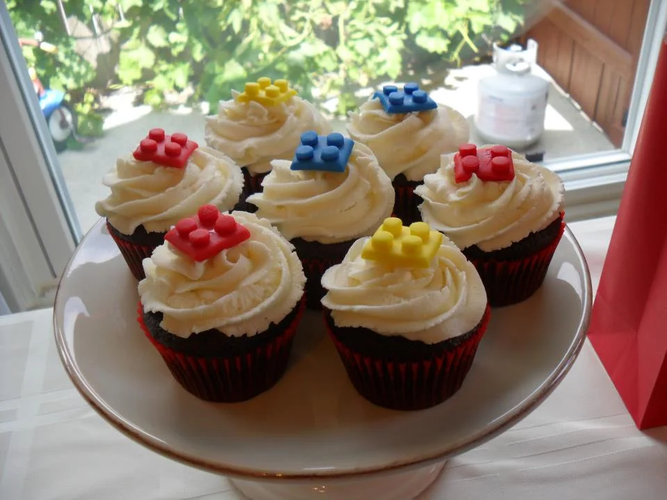 lego cupcakes.jpg
