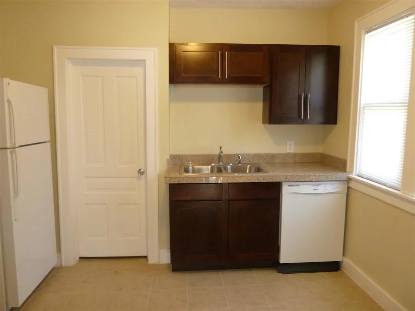 P1020137 (Large).JPG