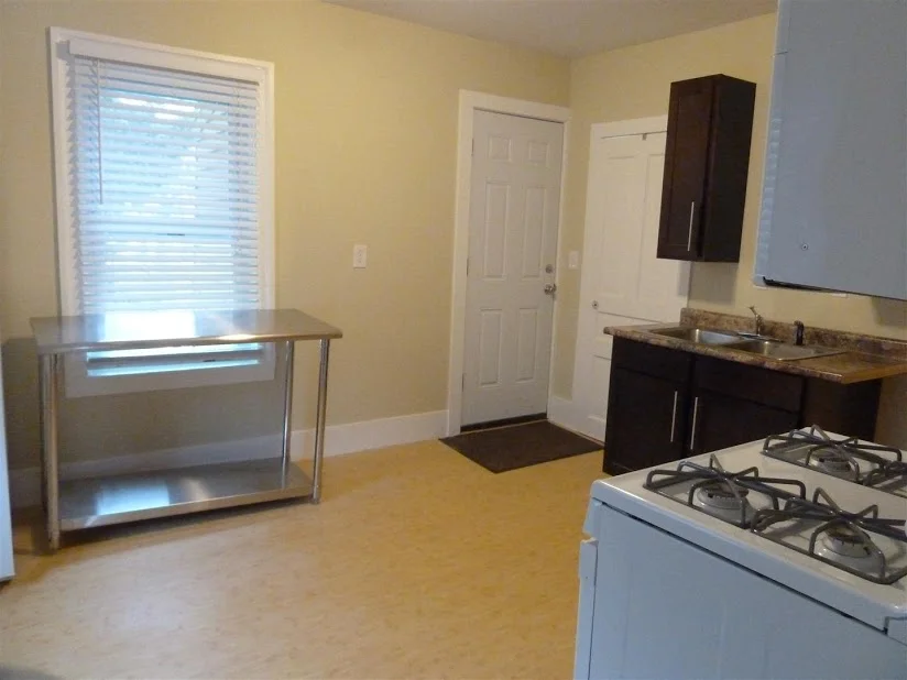 P1030394 (Large).JPG