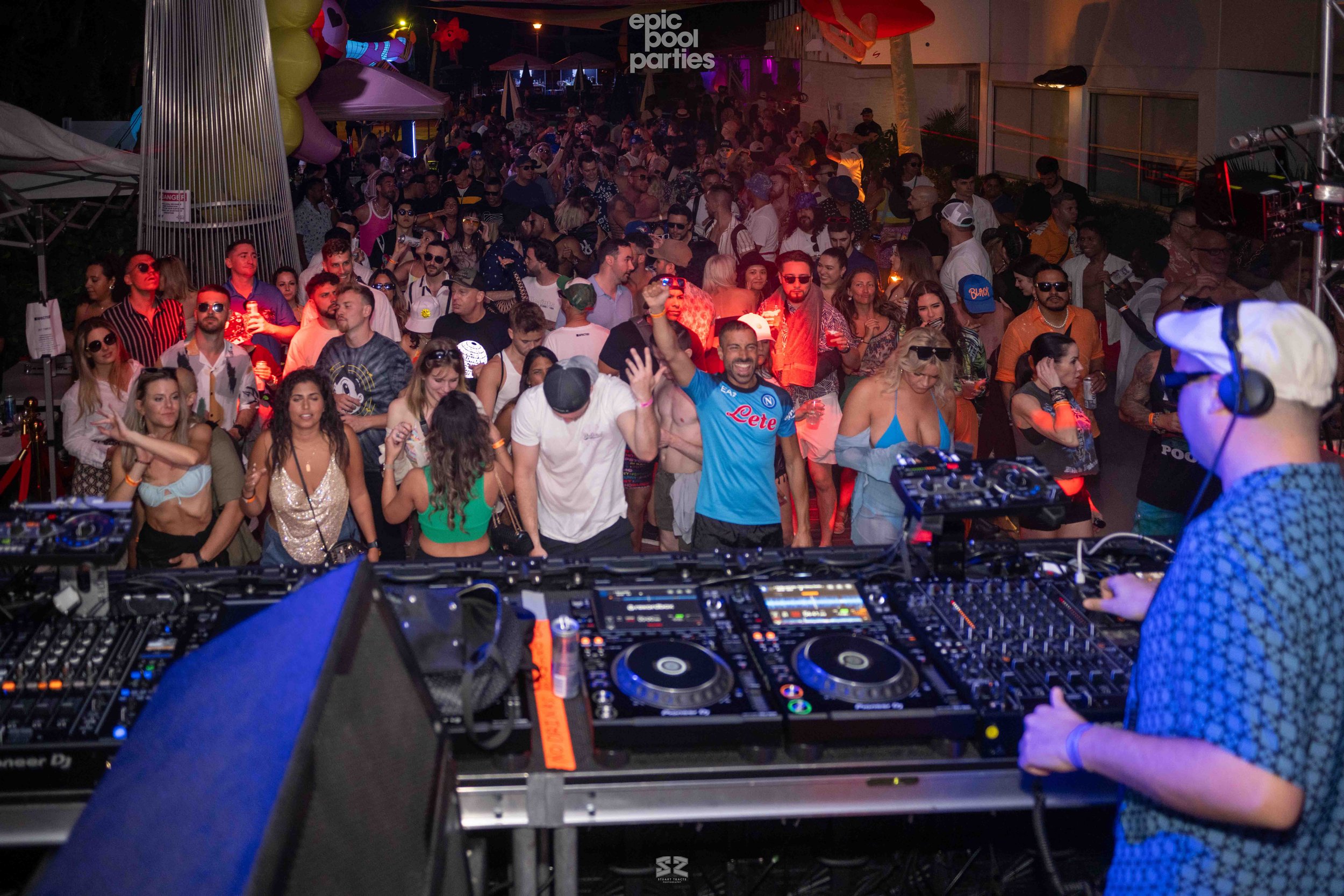 2023-03-23 Miami Music Week - Epic Pool Parties - Defected-1742.jpg