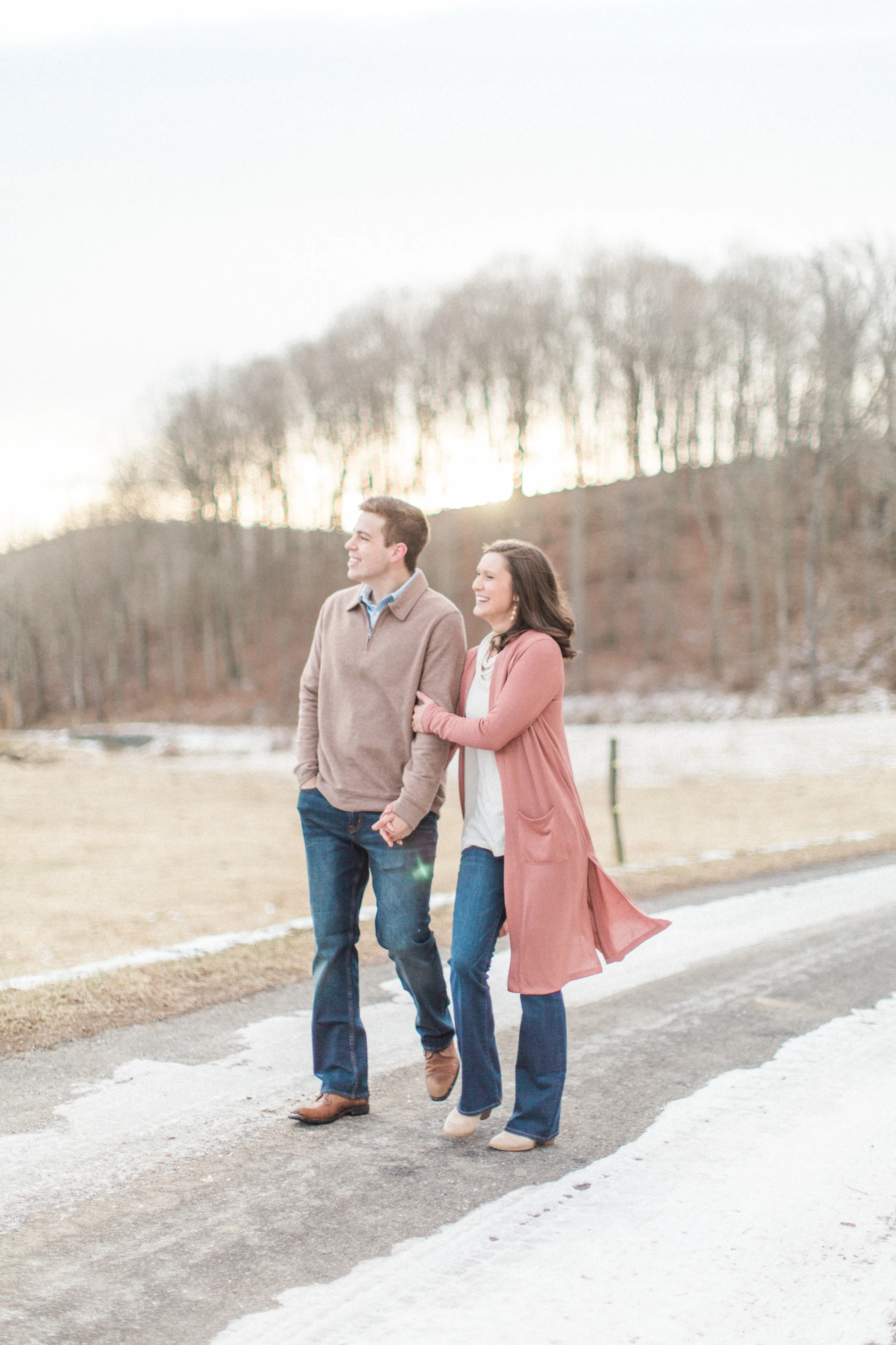 Abigail_Jill_Photography_Maryland_Engagement_Farm_Emily_Justin54.jpg