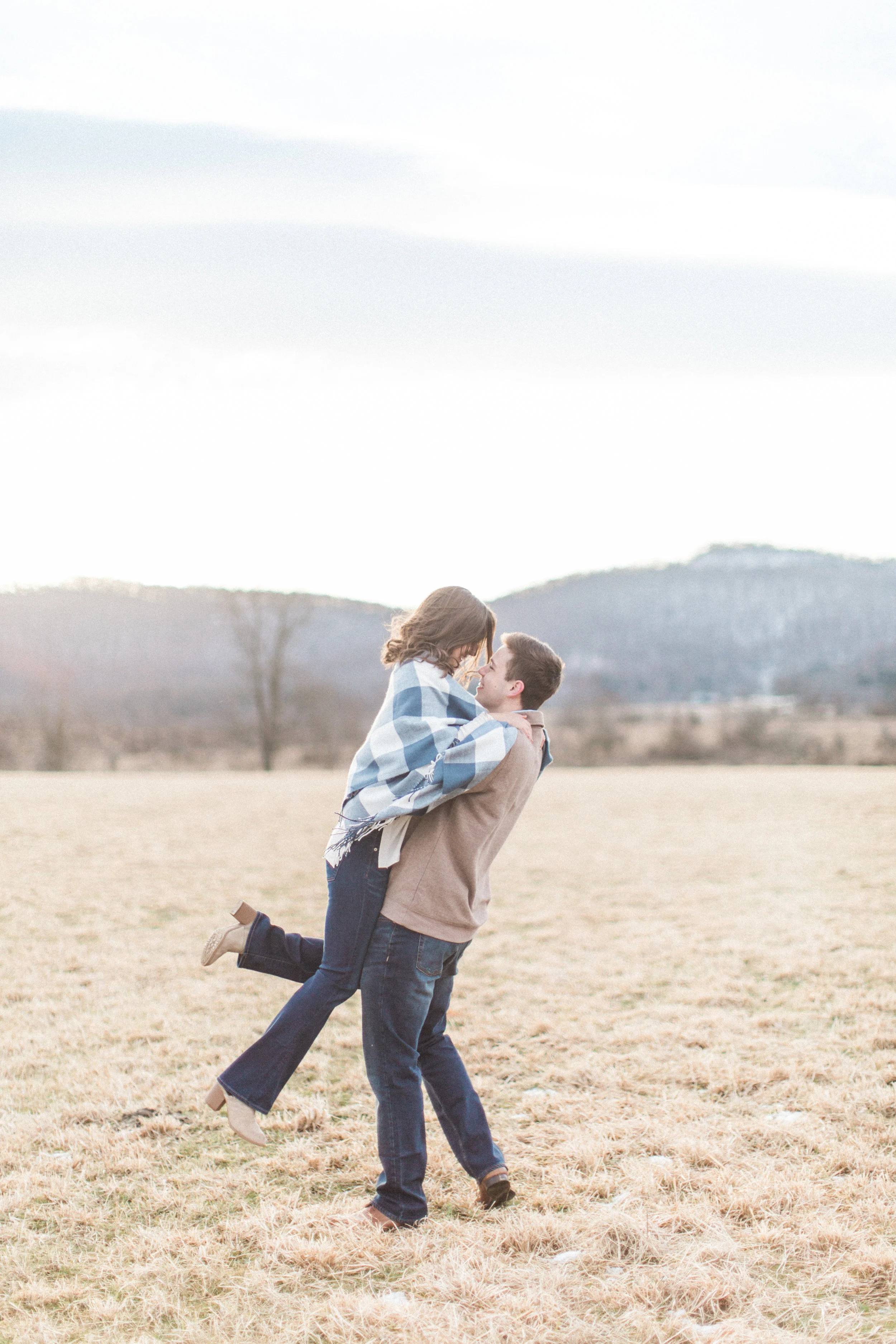 Abigail_Jill_Photography_Maryland_Engagement_Farm_Emily_Justin124.jpg