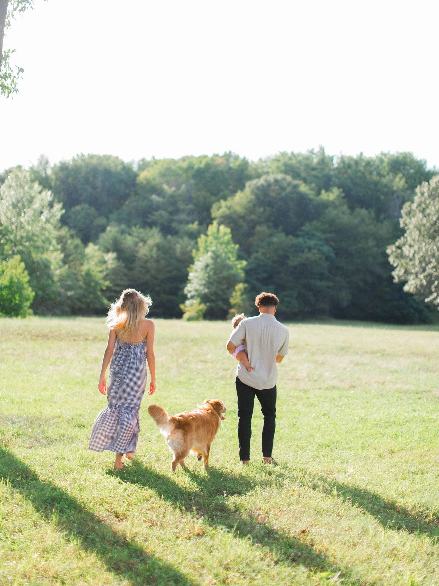 The most JOYFUL family! The happiest one year old, sweetest pup and these moments captured in the place where mom and dad tied the knot?? What a special session!

#babyphotography #paphotographer #abigailjill #family #familyphotographer #pafamilyphot