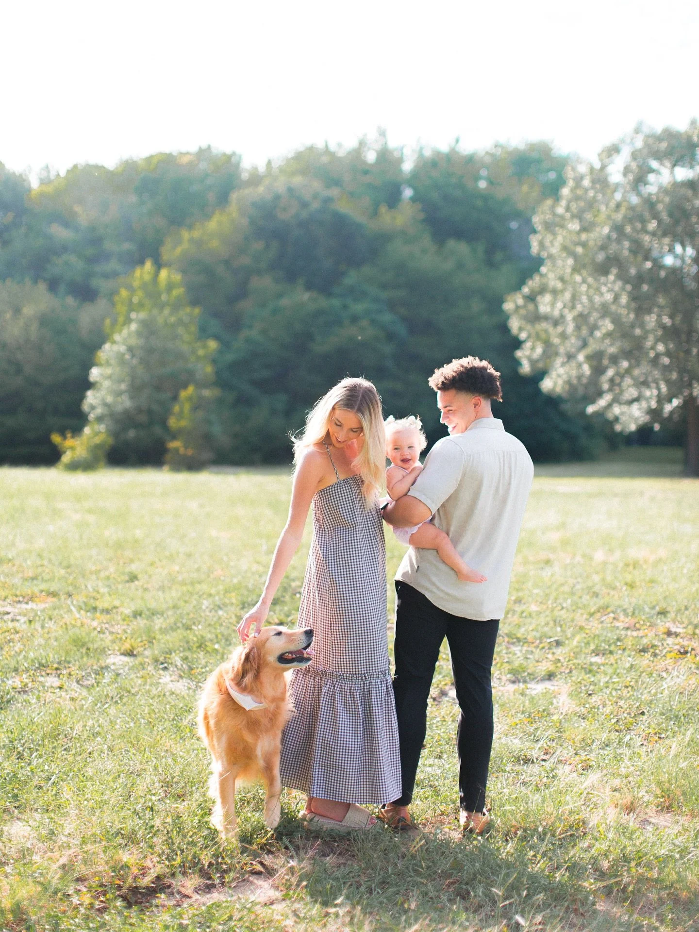 As much as I love the color that sunlight brings - black and white will have my heart forever and ever