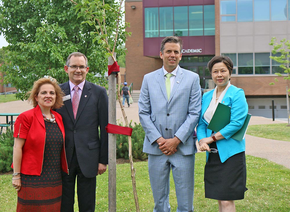 Left to right: The Hon. Lena Diab, NS Minister of Immigration, Dr. Robert Summerby-Murrary, President of St. Mary’s University, MLA Joachim Stroink, Dr. Ailan Fu, Vice President & Provost, Beijing Normal University Zhuhai