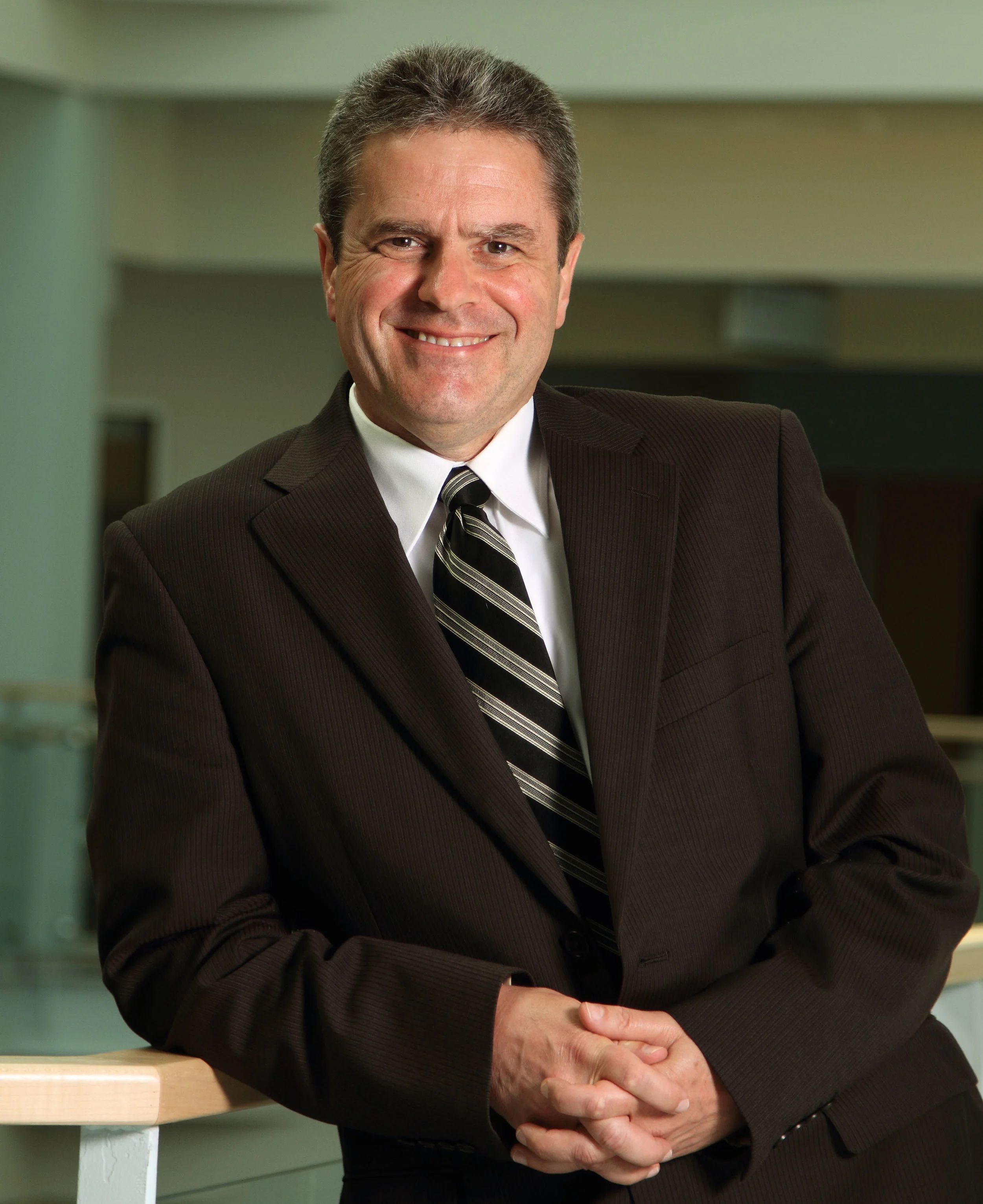 Dr. Kevin Vessey