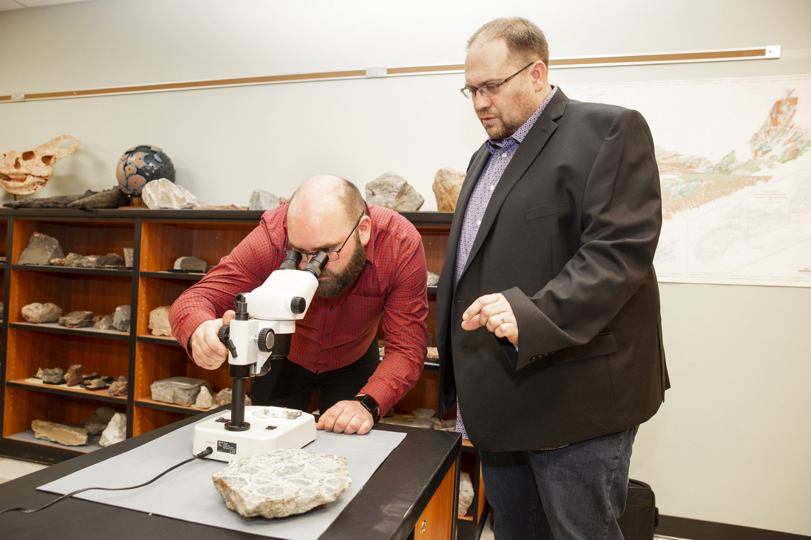 Kevin Neyedley, left, and Dr. Jacob Hanley of Saint Mary’s University in Halifax are doing research supported by Nova Scotia’s Mineral Resources Development Fund. (Photo: Kelly Clark/Communications Nova Scotia)