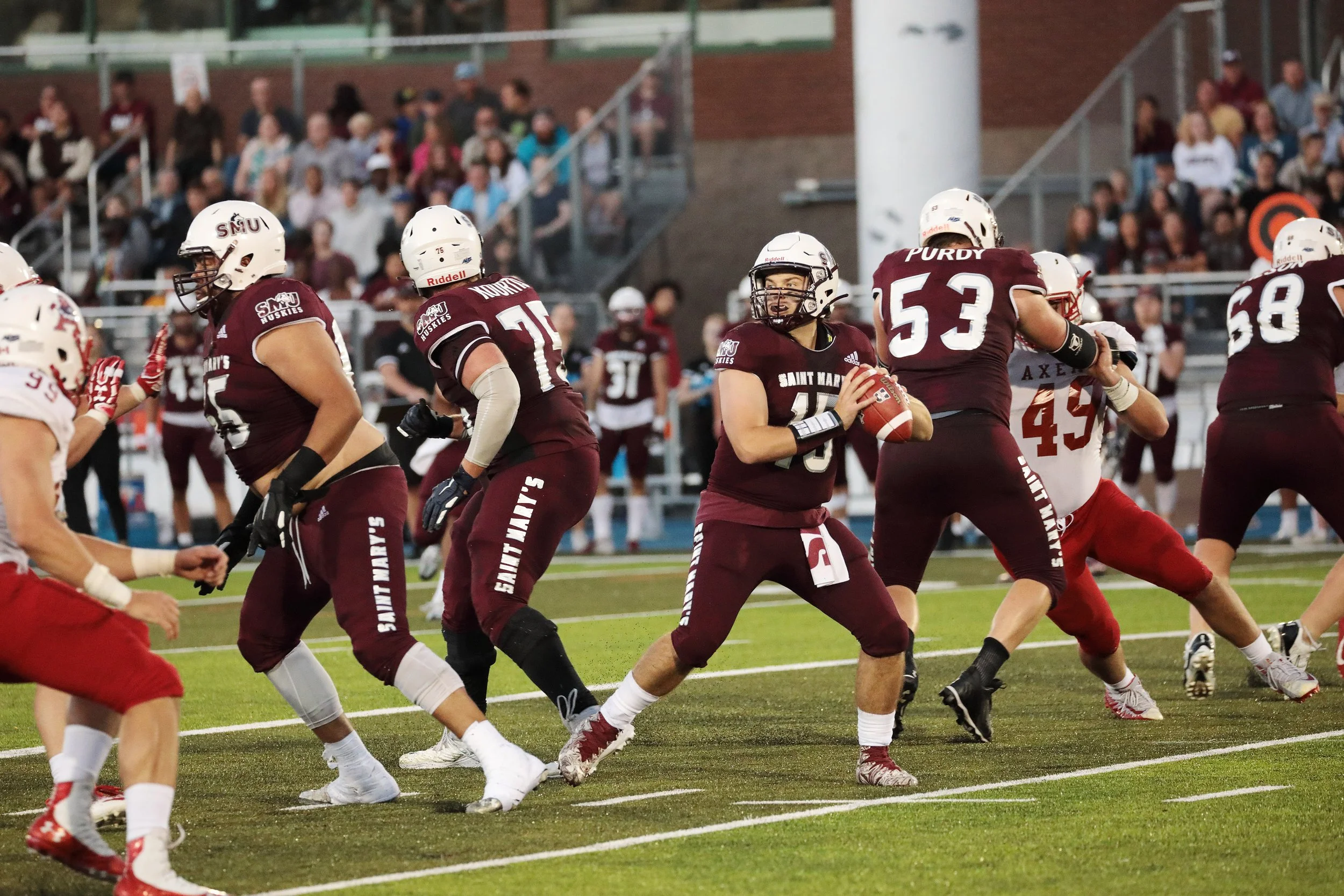 Huskies football season kicks off with a win