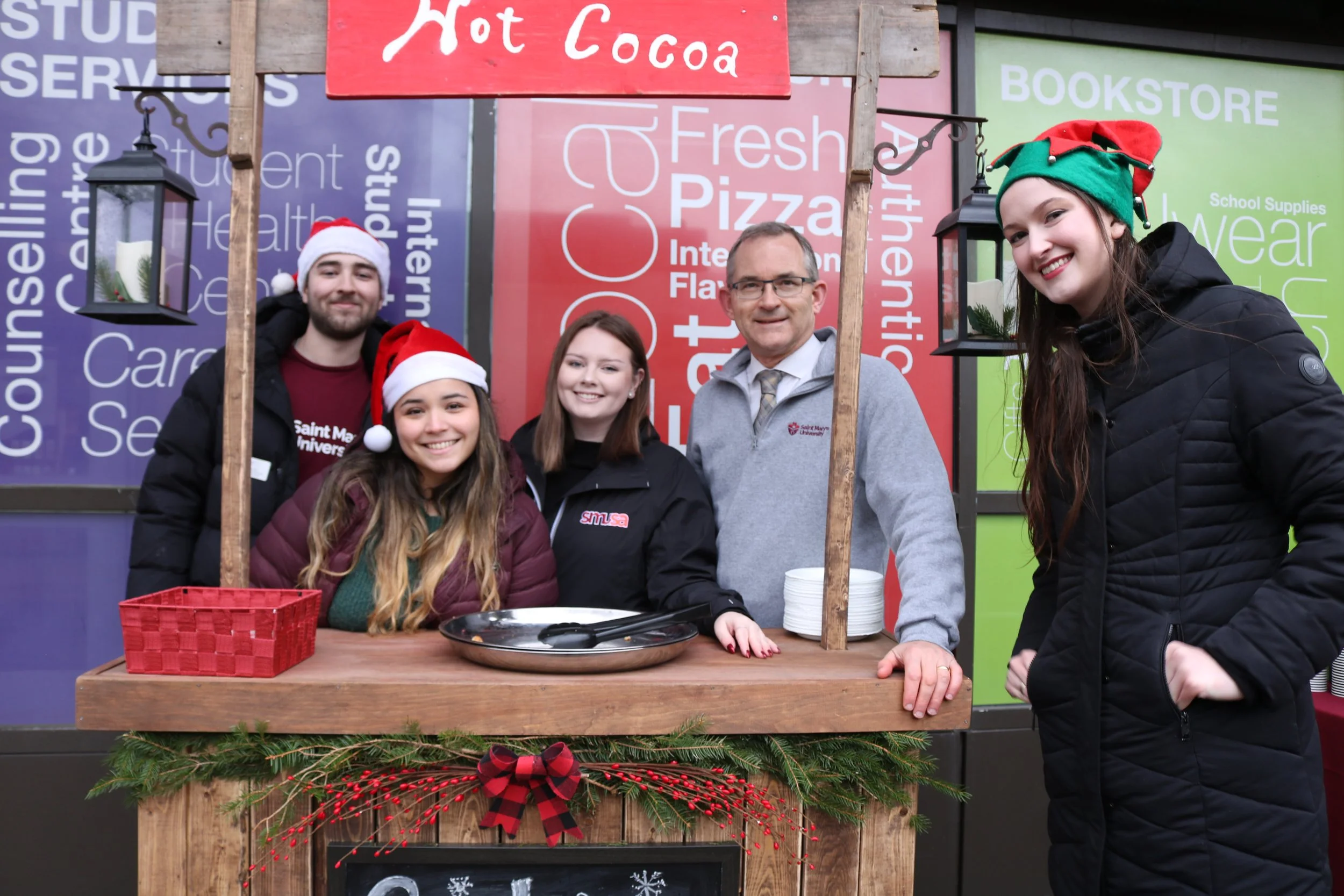 Cookies &amp; Cocoa in the Quad 
