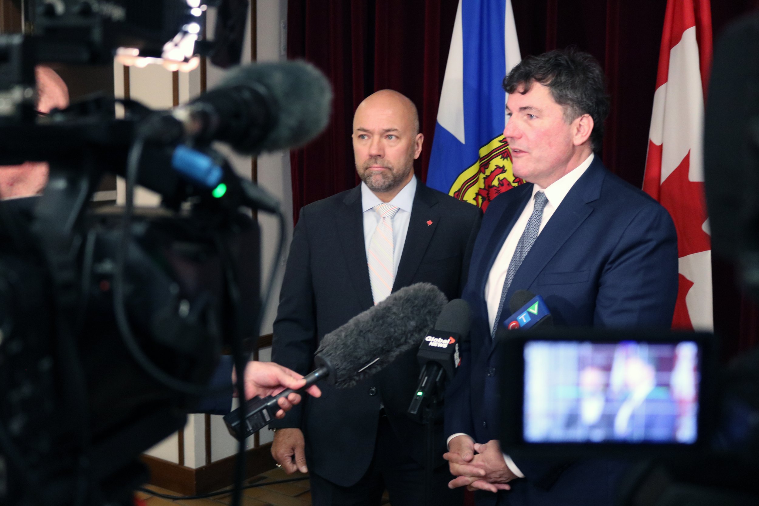  Andy Fillmore, Parliamentary Secretary to the Minister of Innovation, Science and Industry and Member of Parliament for Halifax and The Honourable Dominic LeBlanc, Minister of Intergovernmental Affairs, Infrastructure and Communities  