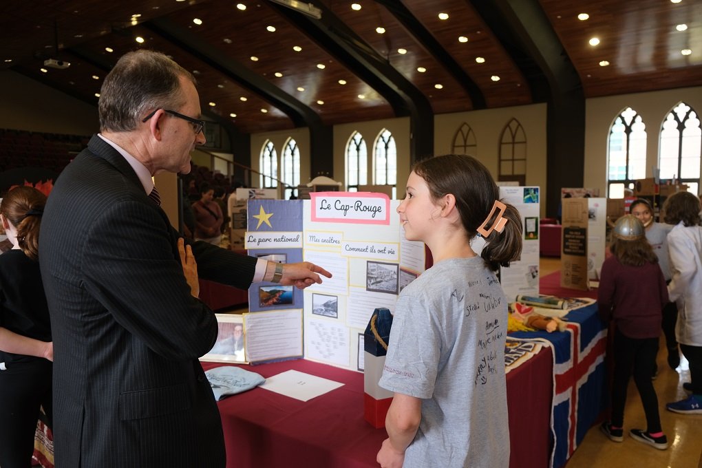  Dr. Robert Summerby-Murray stopped by to visit the presentations 