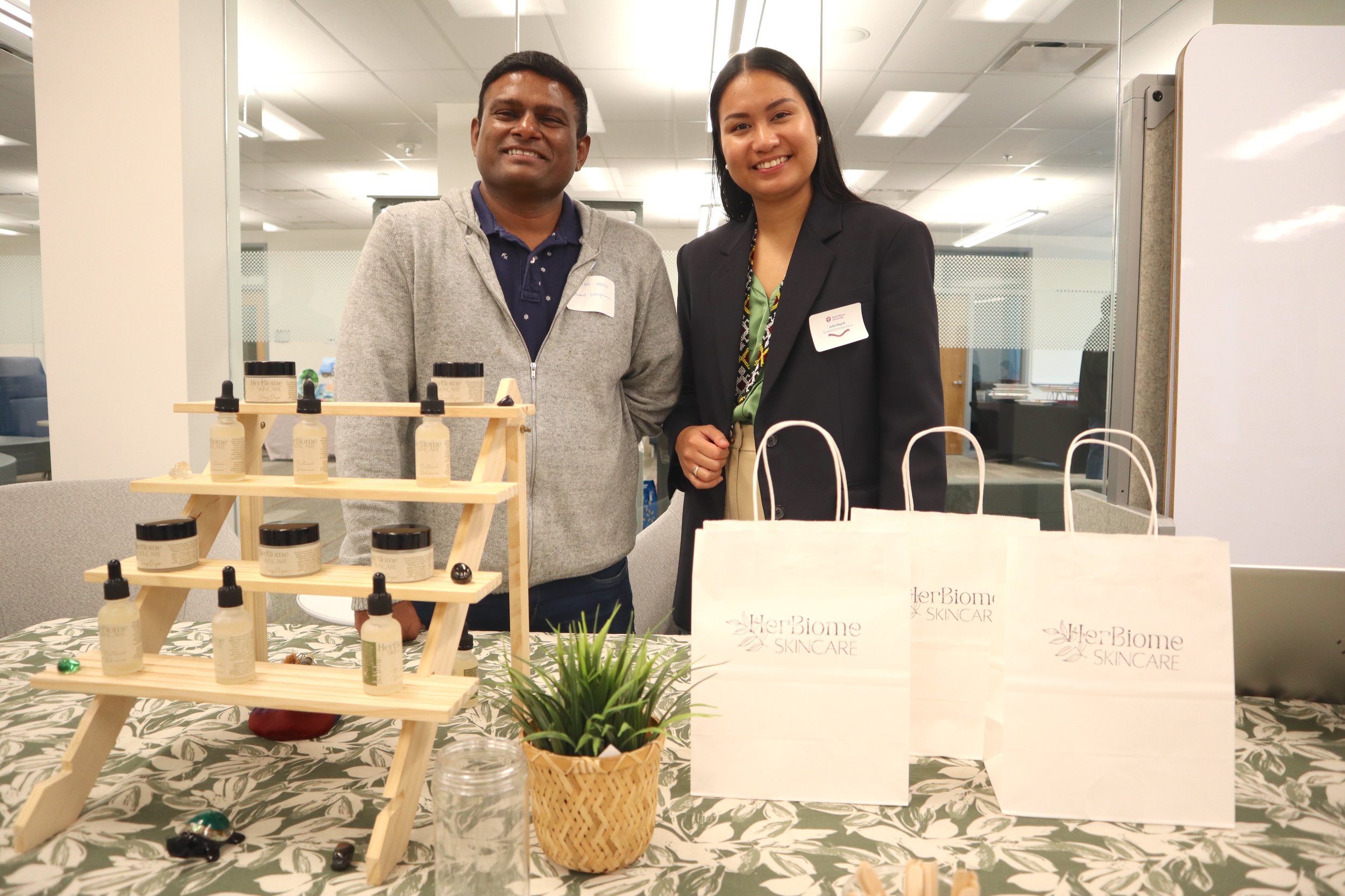  MTEI student Manish Shinde and MSc student Julie Dayrit with their business HerBiome Skincare 