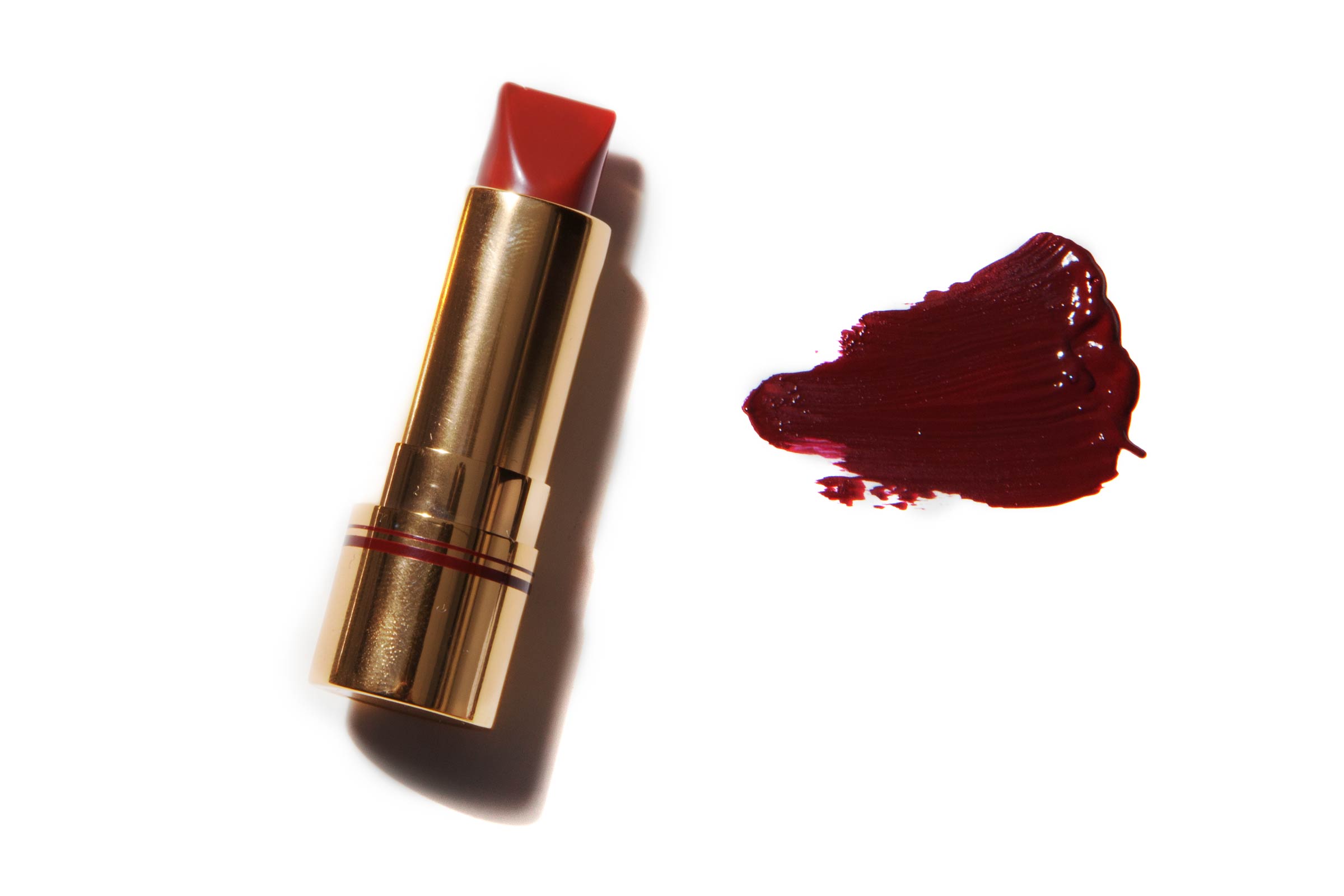 7 Lipstick Shades Every Woman Needs in Her Makeup Bag