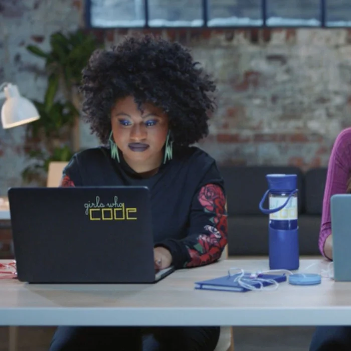 faveGWC-covergirl.jpg