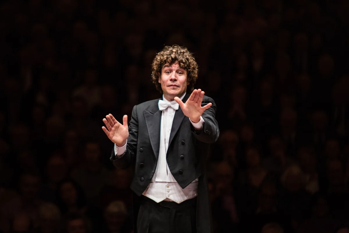 Scottish Chamber Orchestra // Schumann: Symphony No. 2 in C Major III. Adagio espressivo