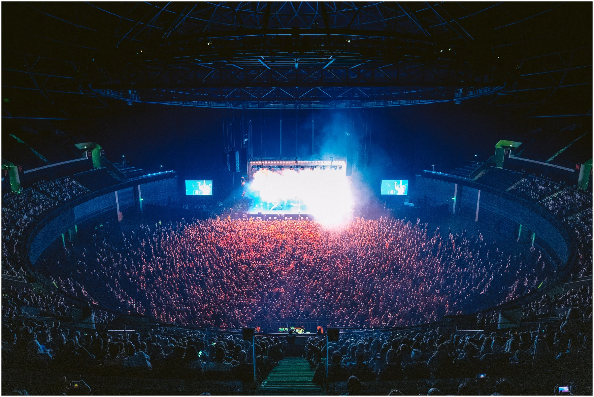 20190216_Chvrches-Glasgow-Hydro_041_WEB.jpg