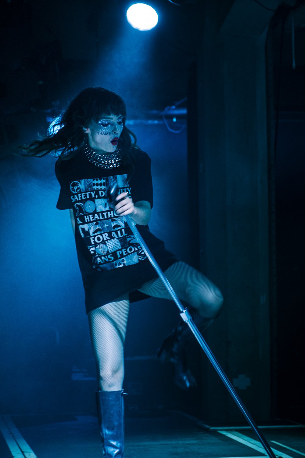 Lauren Mayberry_003.jpg