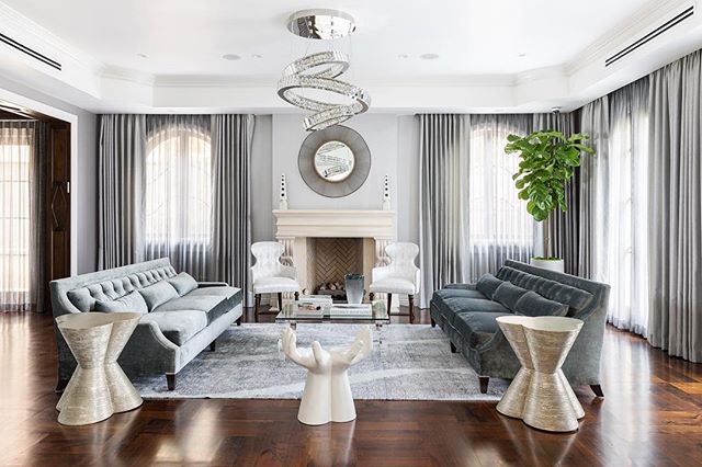 The balance in this formal living room is exquisite. Captured by Anthony Barcelo for Ryan Saghian #interiordesign #interiorsphotography #formallivingroomdecor #canon5dmarkiv #canon2470mm