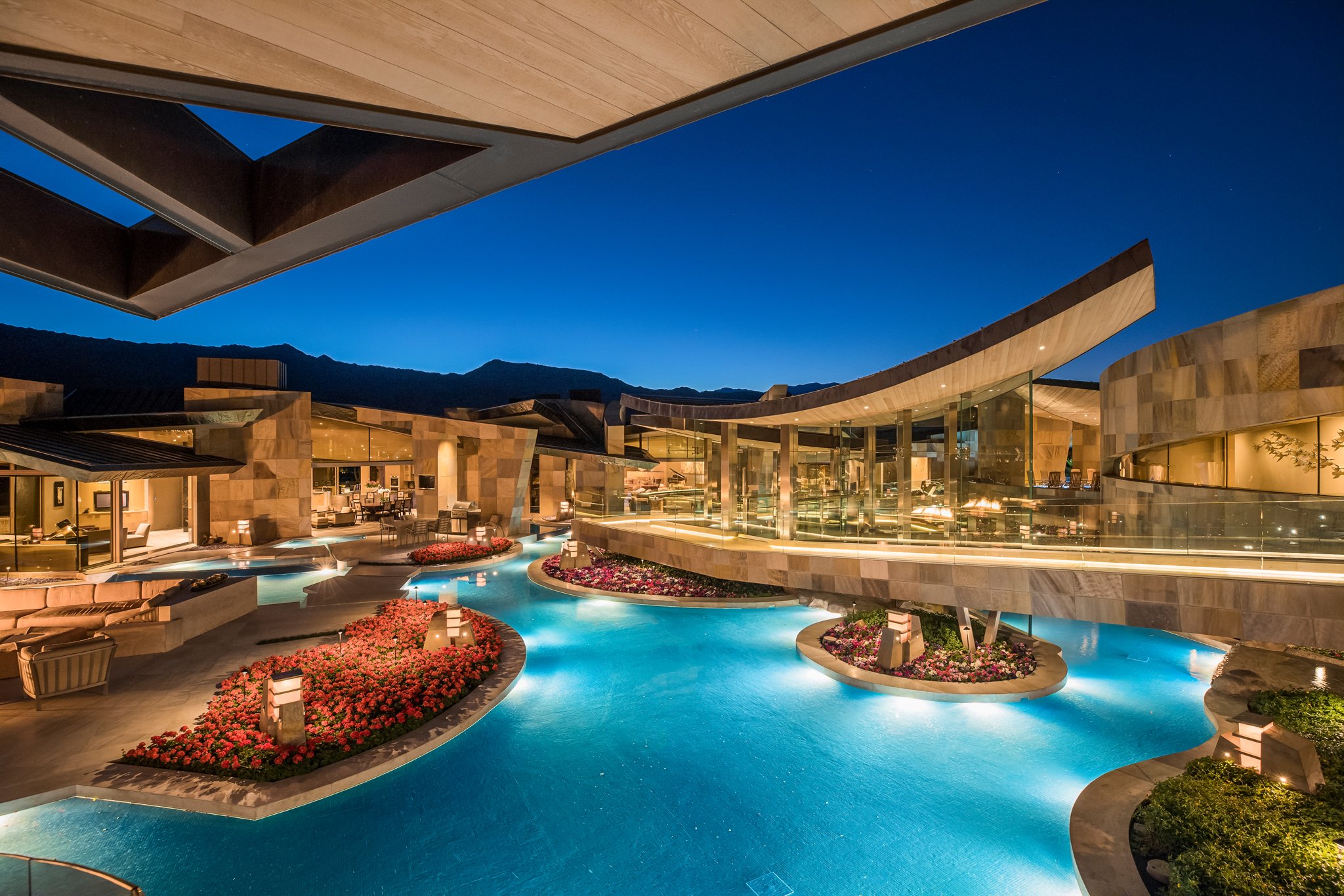 706 Summit Cove_002.jpg
