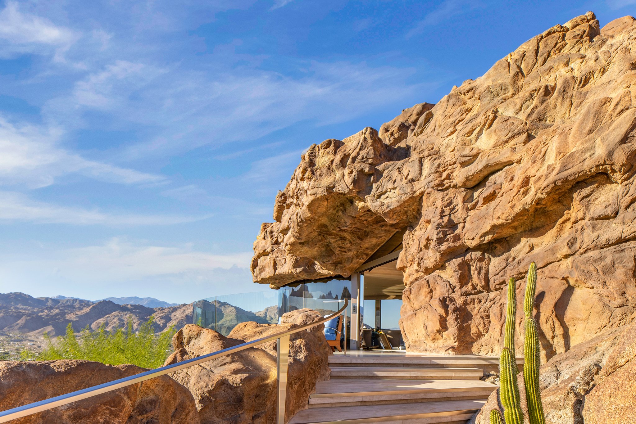 166_Summit Cove 706 v2025_by mrbarcelo.jpg