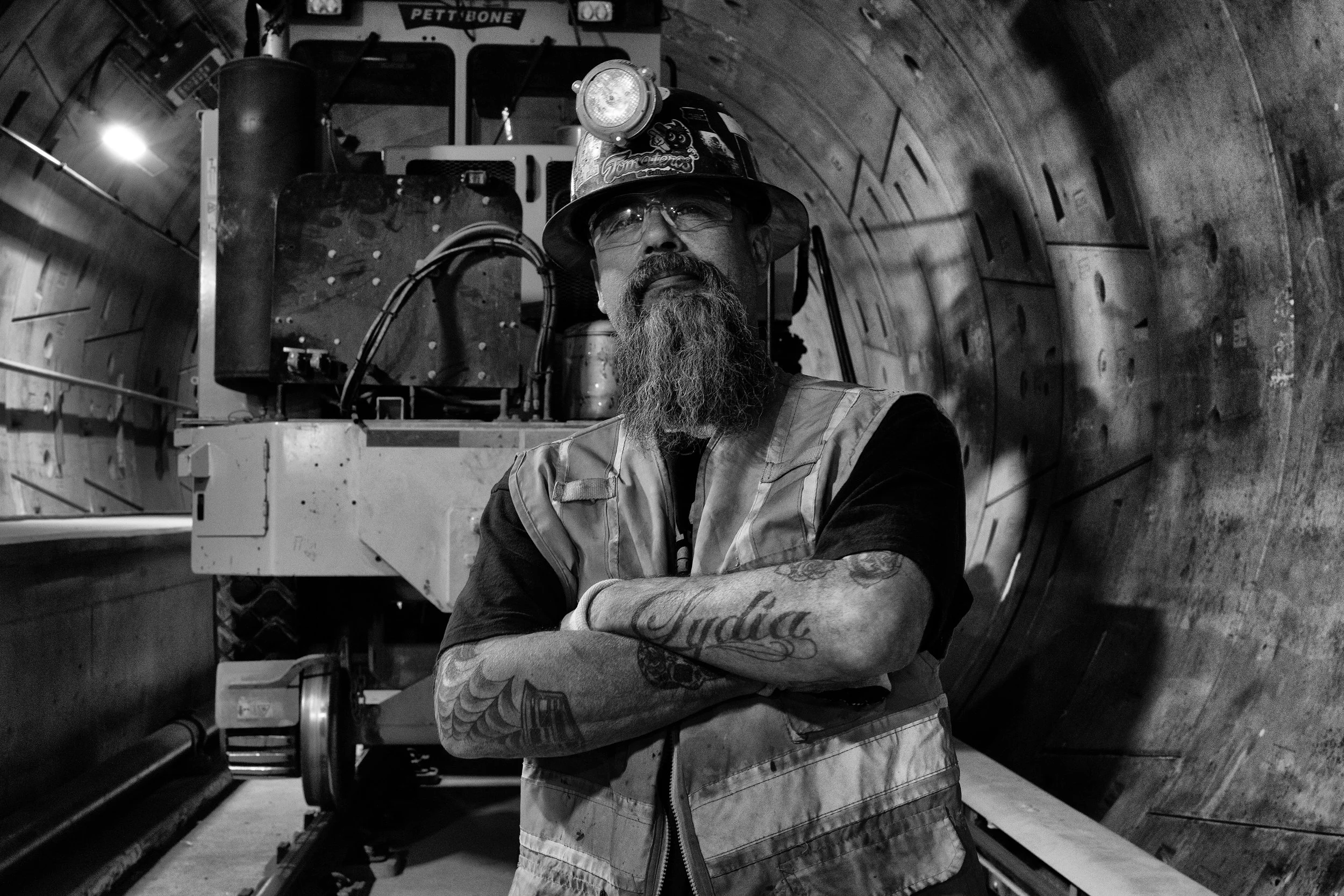 _14A8465.DANIEL.OSUNA.MINER.BEARD.ARMS CROSSED.COLOR.BW.for web. copy.jpg
