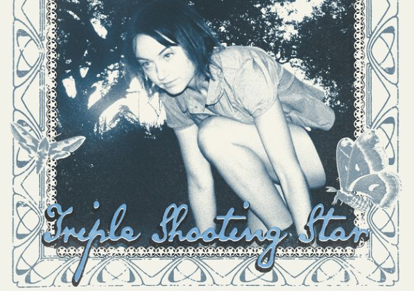 Annika Bennett In-Store Performance & Signing