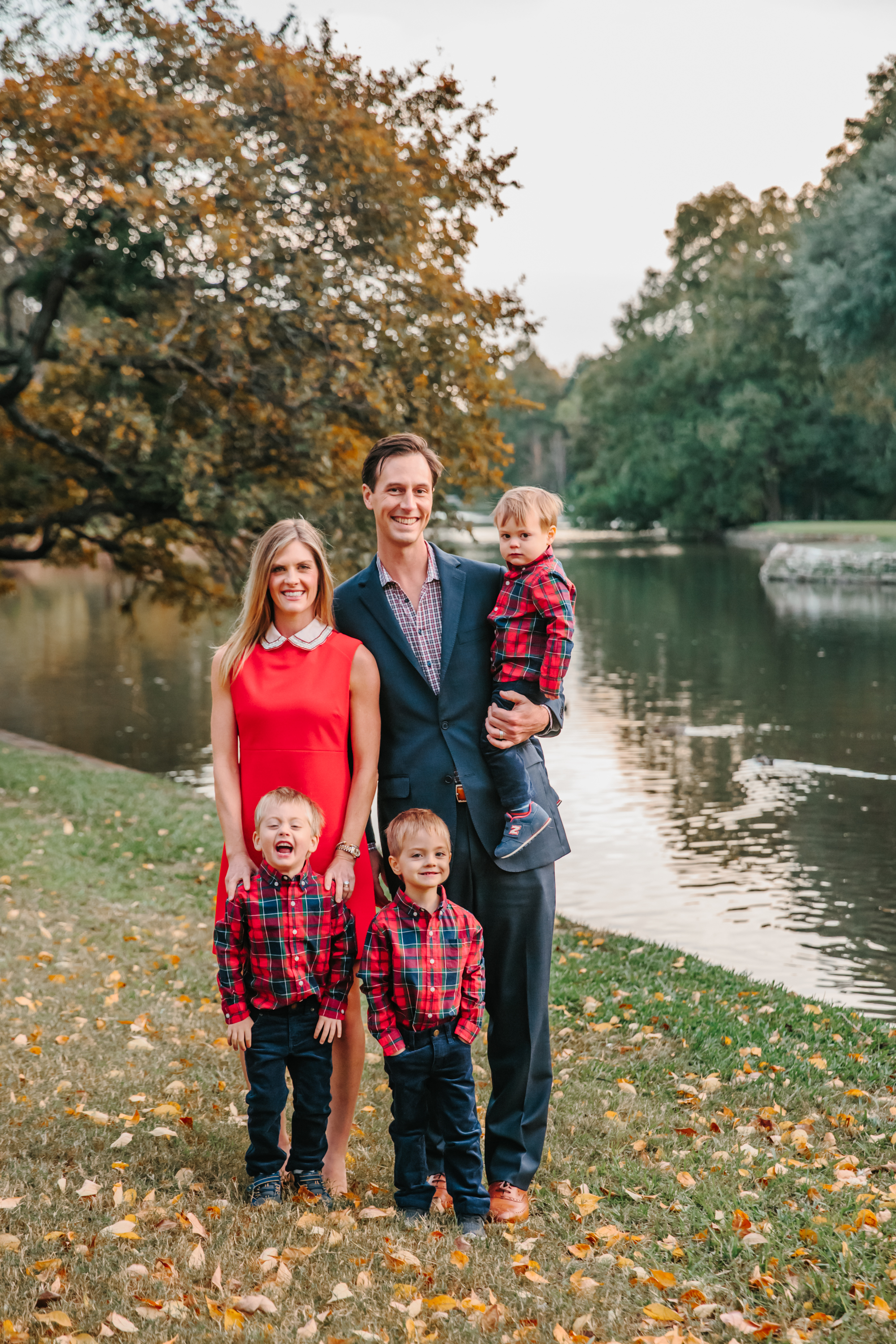 mantzuranis family 