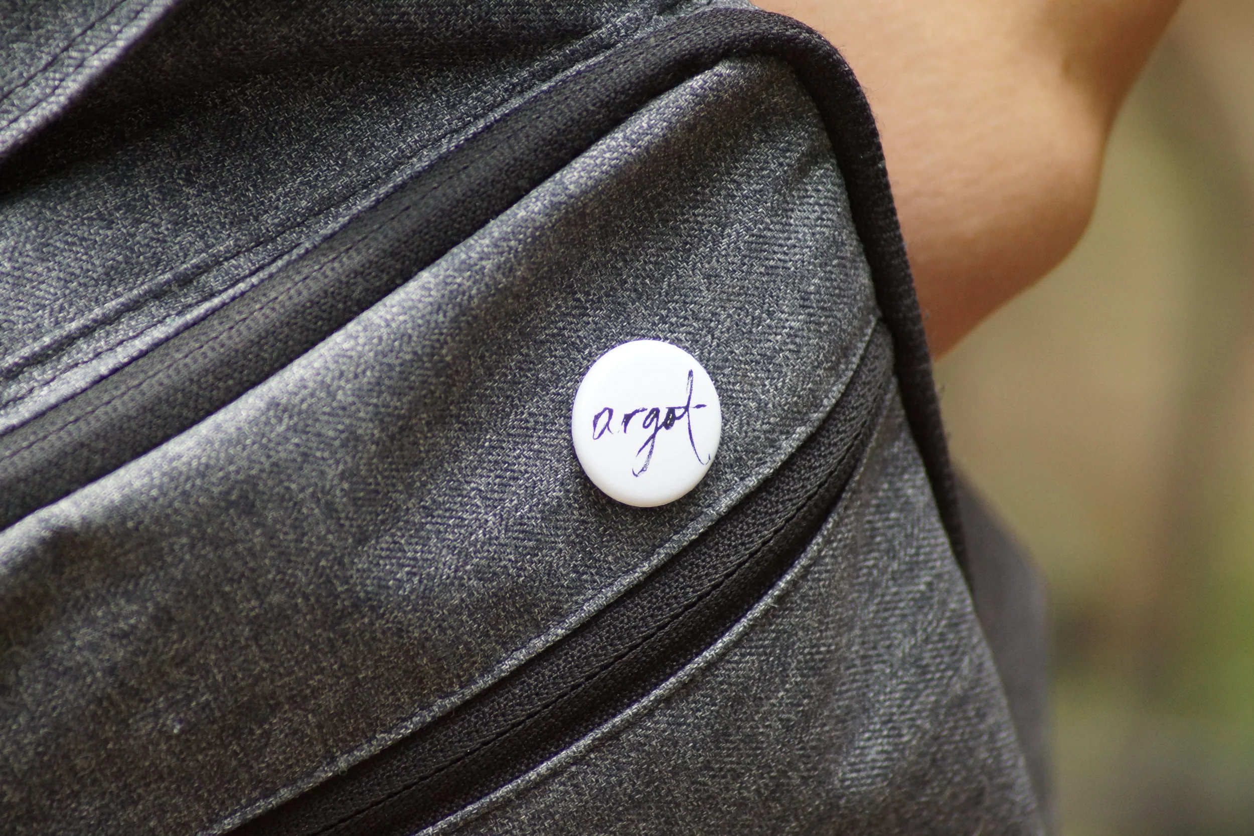 Argot Button