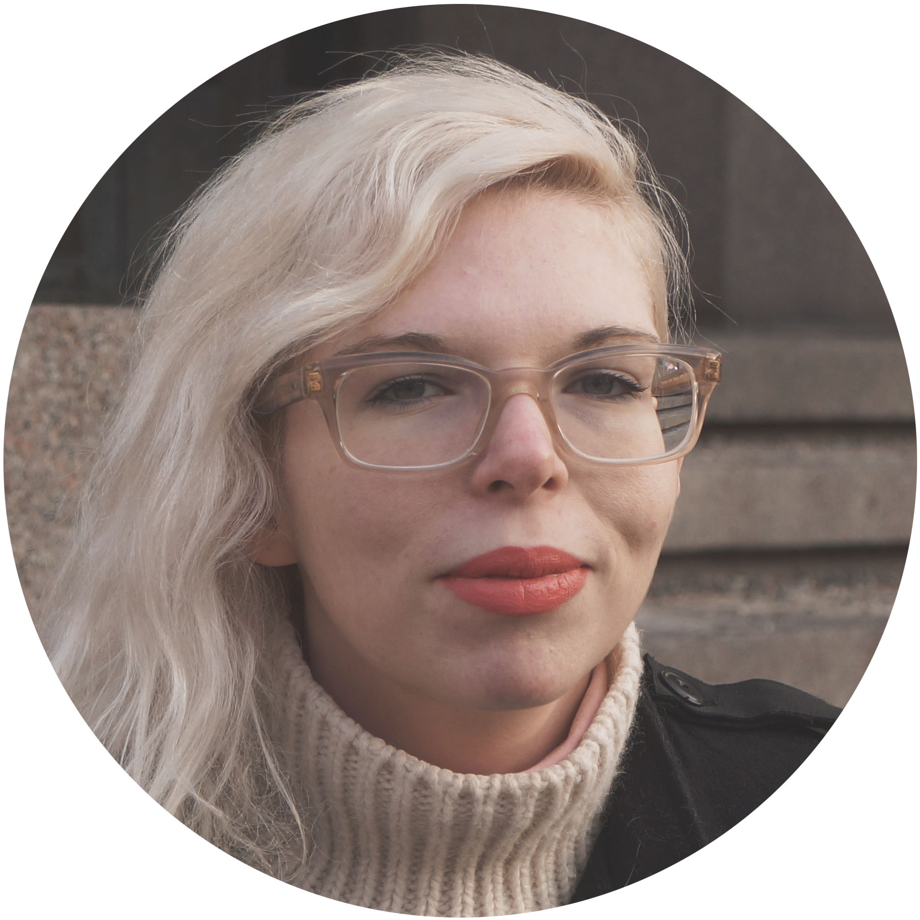 Soph Bonde, Executive Director