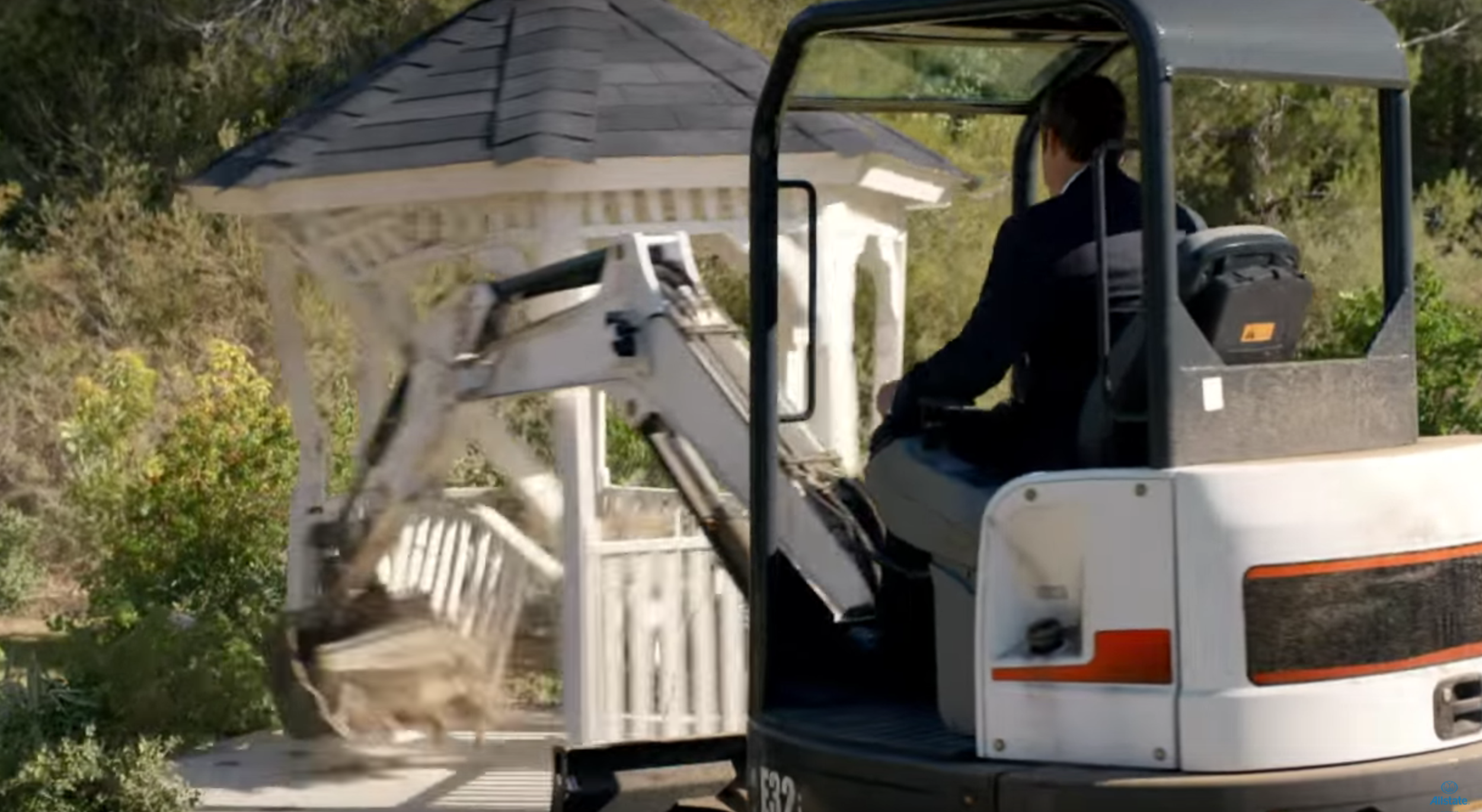 "DIY Mayhem" | Allstate Mayhem