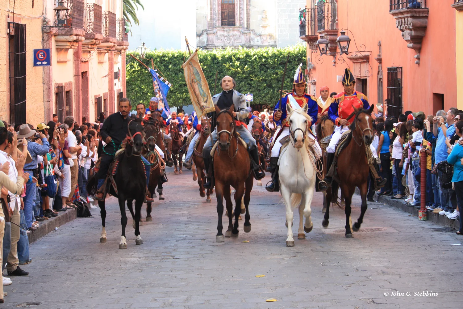 SanMiguelParade.jpg