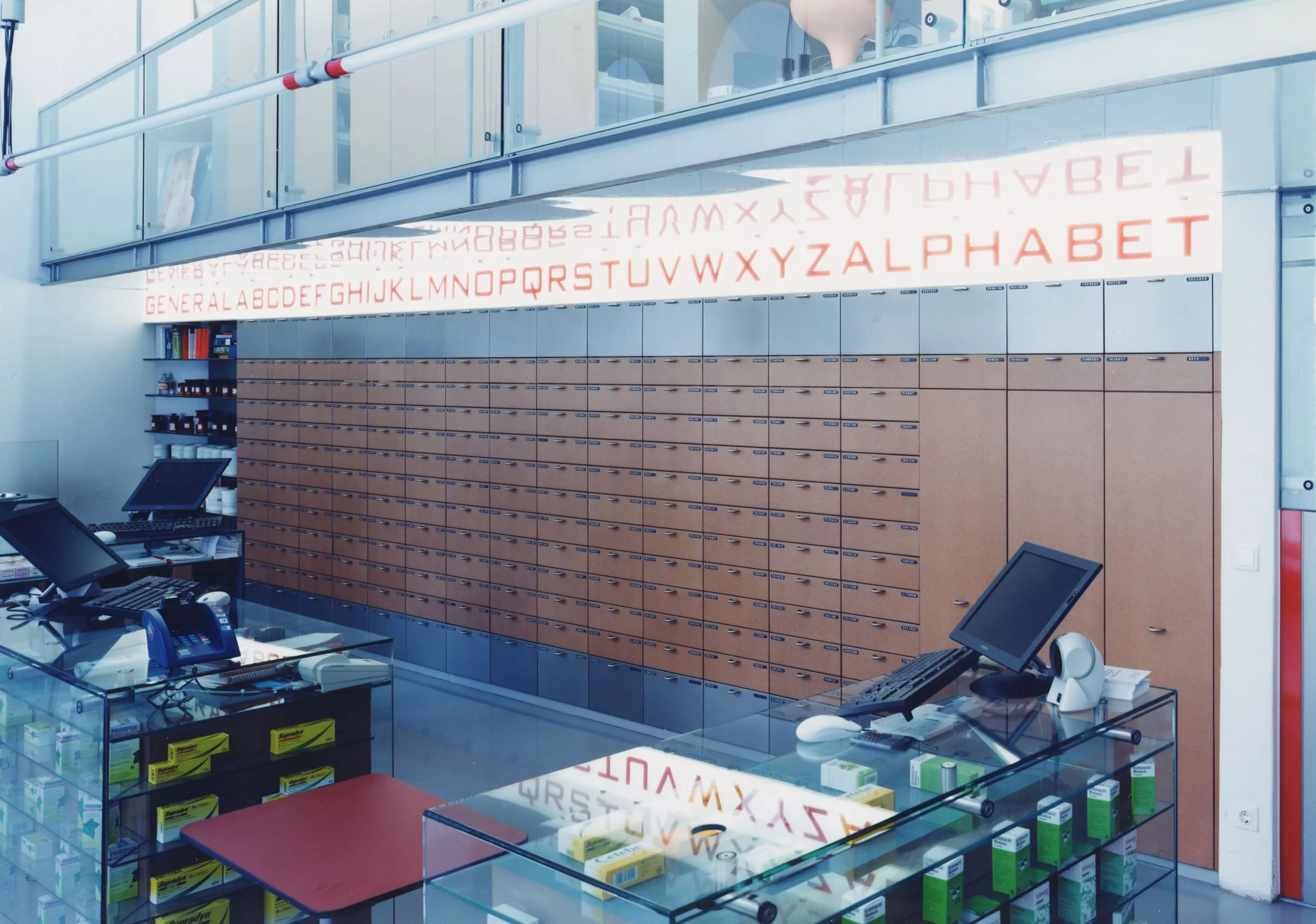   weitere Apotheken hier.  