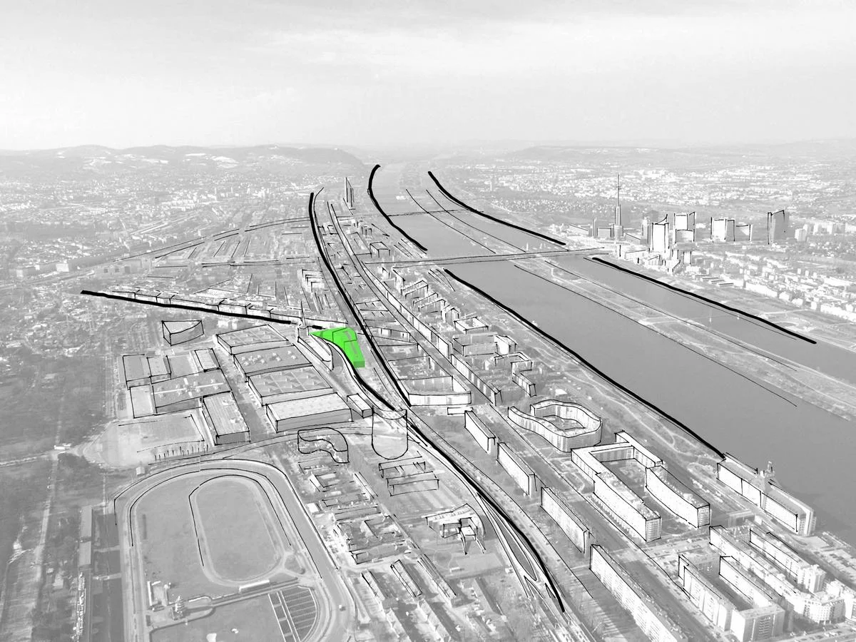 das langgestreckte wettbewerbsgebiet liegt eingespannt zwischen donauufer und grünem prater und wird von markanten verkehrslinien flankiert. hier befindet sich die schnittstelle zwischen stuwerviertel (Gründerzeitstadt mit hohem Migrantenanteil), den großstrukturen der messe wien und wohnhausanlagen der 1930er bis 70er-Jahre (blockrandbebauung, offene strukturen, zeilenbauten, superblöcke). die kasernenareale werden in absehbarer zeit in wohngebiete umgewandelt werden. die messe stellt als undurchlässige großform eine barriere dar, ohne auf den bestehenden straßenraum einzugehen. ziel des entwurfs ist es, mit einem neuen gebäude potenzial zur verlinkung und verknüpfung zu schaffen. trotz der nähe von großflächigem grün ist die ausstattung mit wohnungsnahen spielbereichen, vor allem für jugendliche, ungenügend. städtebauliche gedanken „…städtische vielfalt aufblühen lassen…“ die gezielte implantierung von begegnungsräumen, soll das gebiet beleben und den derzeit unregelmässigen nutzungszyklen entgegenwirken. von der u-bahn-haltestelle messe führt eine promenade (vorbei am messevorplatz) zum kulturplatz, der sowohl öffentliches entrée als auch kommunikationszone ist. durch die ausstellungshalle gelangt man zum elderschplatz. vorbei an schanigärten, offenen laden- und atelierzonen, sowie vorgärten führt die promenade zum messepark an der der u-bahn-haltestelle trabrennstraße. am bauteil 3 verbinden individuell bespielbare höfe die promenade mit den nutzungen im eg. die bestehende baumreihe aus alten pappeln wird erhalten und durch ergänzungen zu einer einprägsamen struktur weiterentwickelt. "... die U-Bahn wachküssen ..."