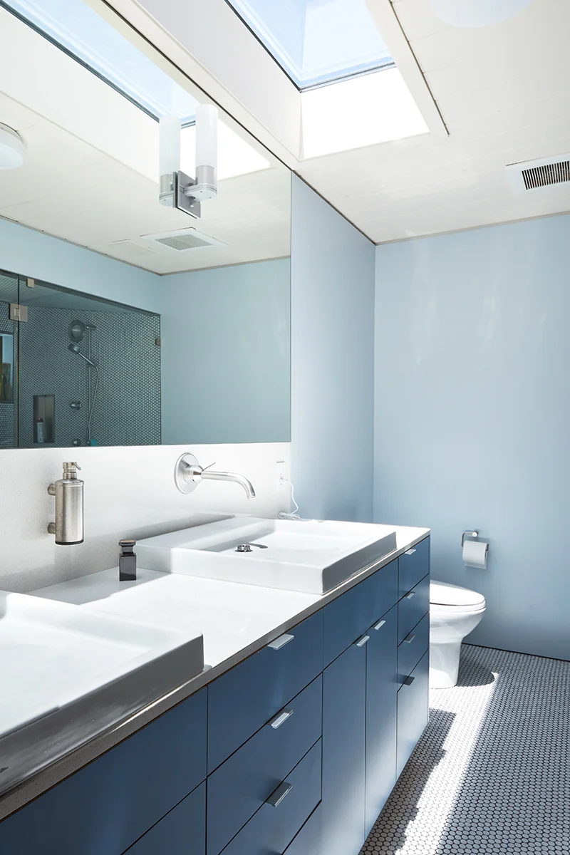 645A9099_bathroom.jpg