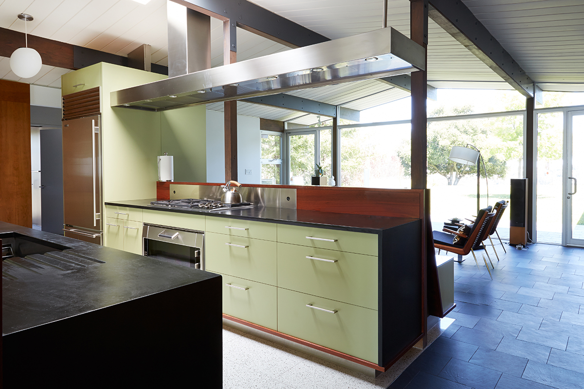 645A9219_Kitchen2.jpg