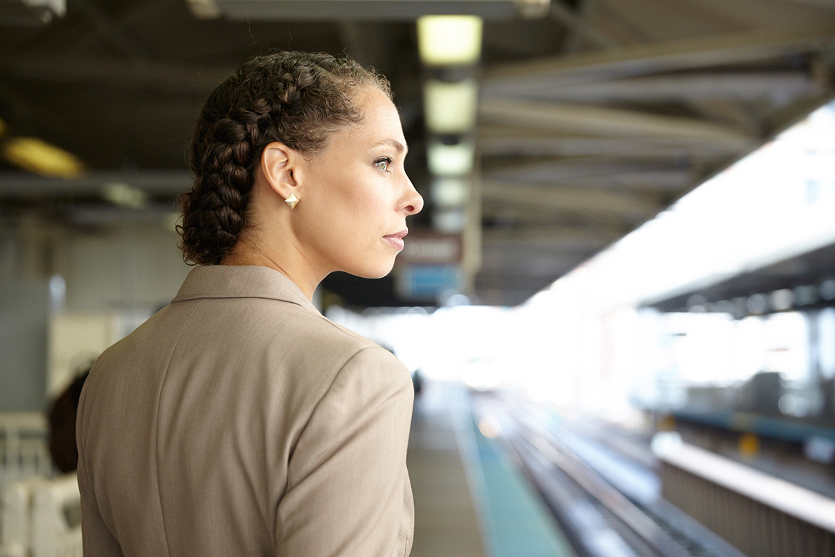 E_BusinessW_Train_Platform_0856.jpg