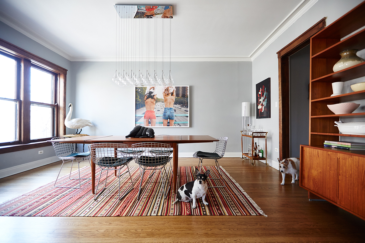 Buena_Dining_Room_A_2dogs.jpg