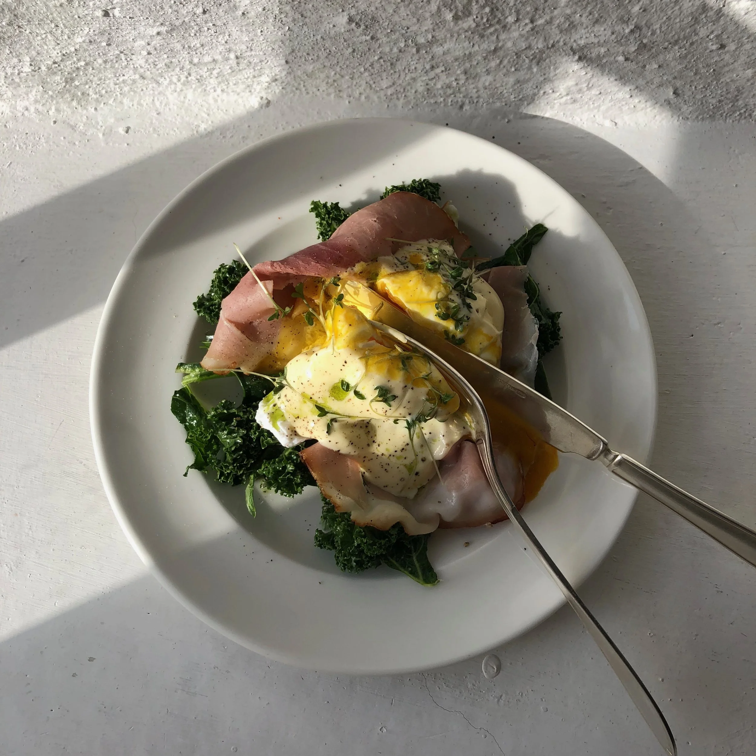 WEEKEND BRUNCH