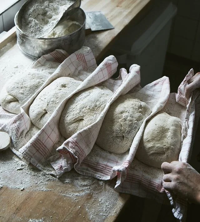 Weekend Brunch at Wanås. Saturdays and Sundays 11am – 4pm (with the last order at 2pm) we serve up seasonal delicacies from the farm and local producers. Eggs Benedict is served at the table and you can finish with the sweet stuff in fron