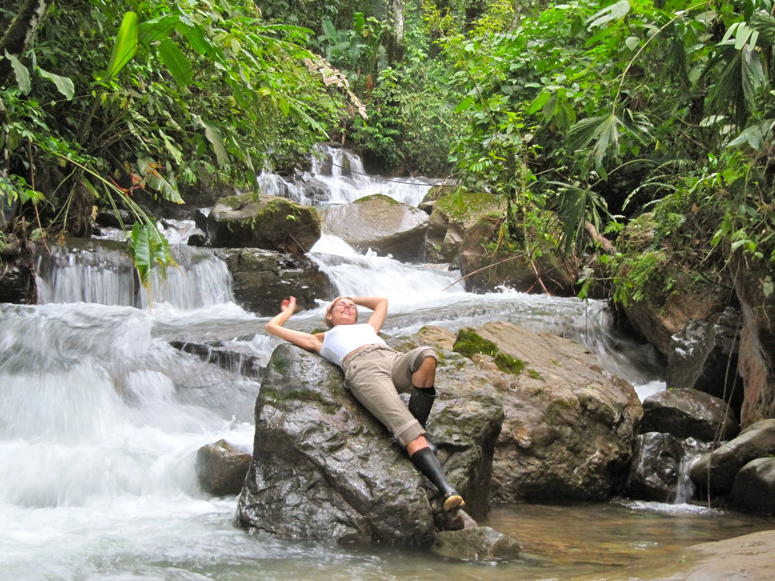 Mareas Waterfalls & Streams .jpg
