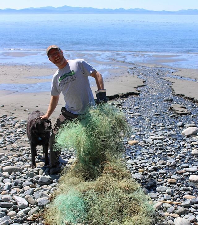 Happy #WorldOceansDay from the Emerald Sea crew! Here&rsquo;s one of our divers, Gabe, cleaning up some gillnet from the shores of Vancouver Island. We&rsquo;ve got some exciting things coming down the pipeline that have kept us at our desks lately, 