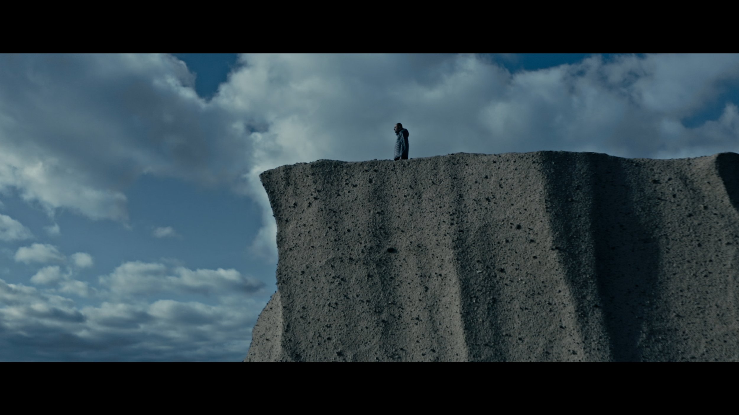 EXHALE _cliff0.jpg