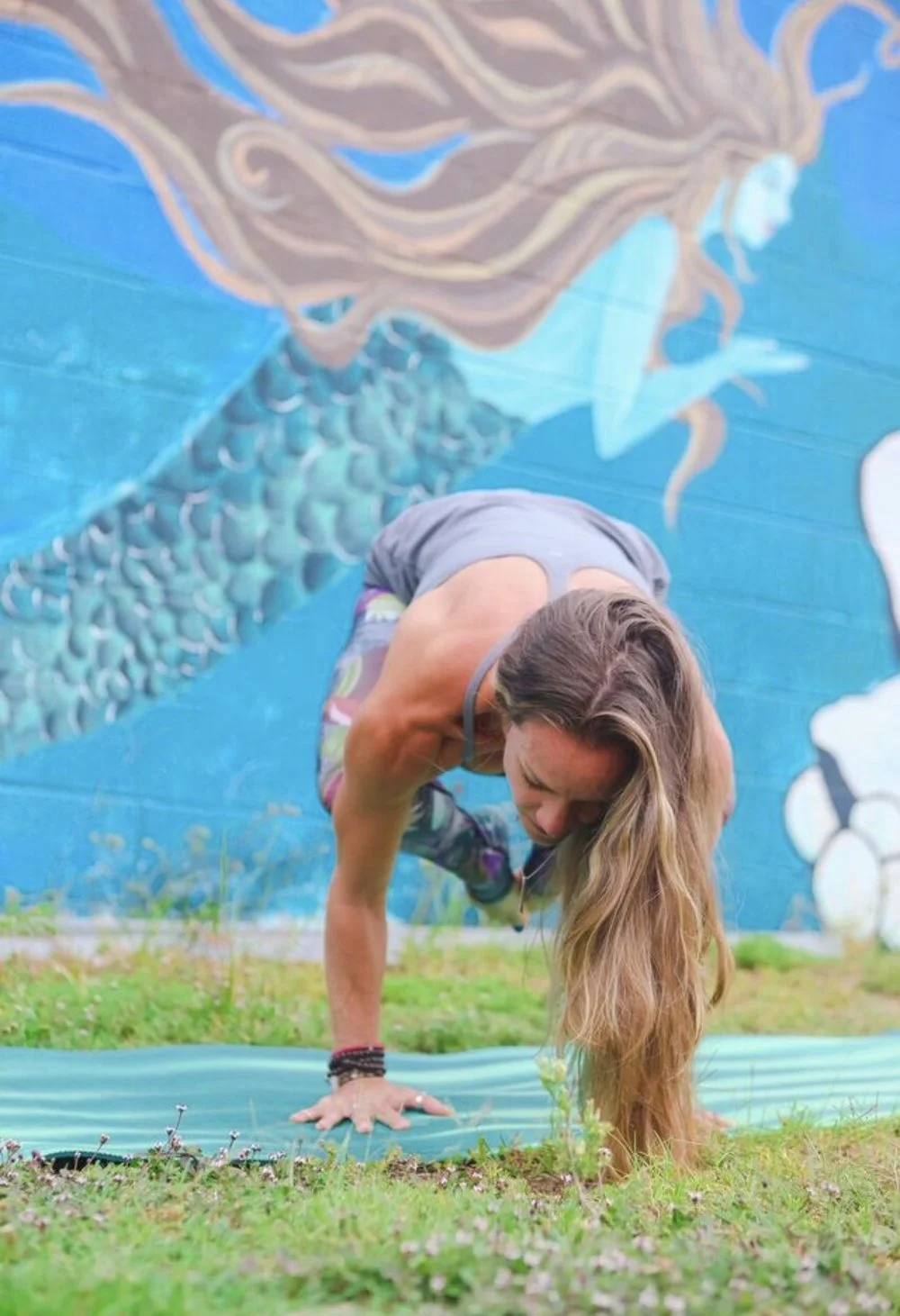 yogafullscheduleWlogo.jpeg