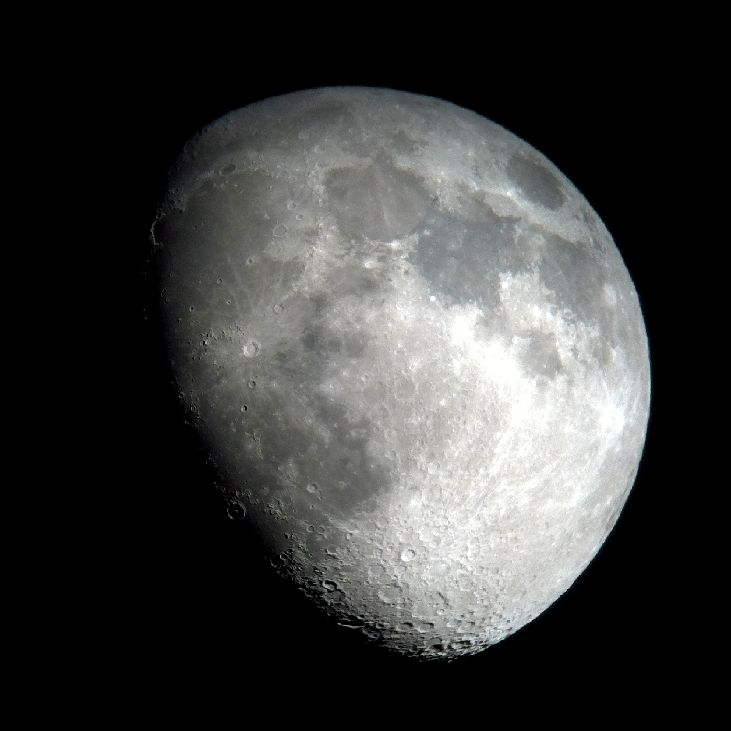 the moon (iPhone 4 through a 25mm lens on a 6" Dobsonian telescope, Massachusetts 2015)