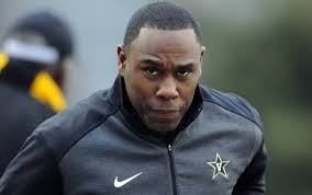 Derek and his defense will try to neutralize that and get his offense to put points on the board themselves