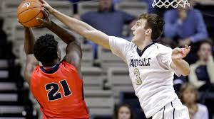 Luke simply getting it done from everywhere on the court