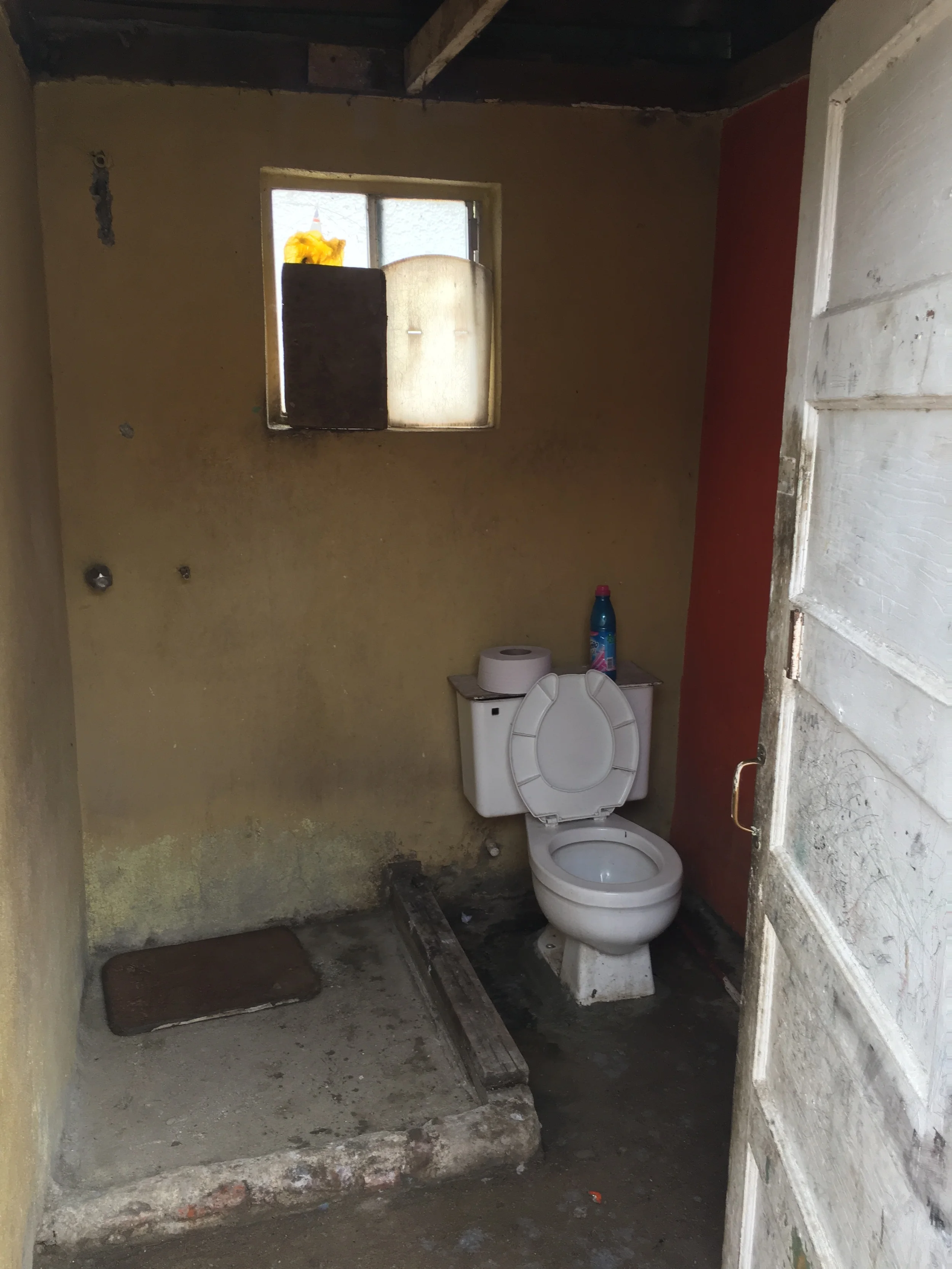 Family bathroom